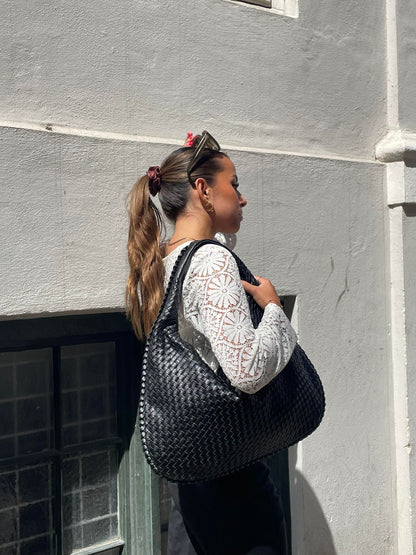 Zorina Multifunktionel Crossbody Taske – Stilfuld og Let Skuldertaske til Hverdagsbrug